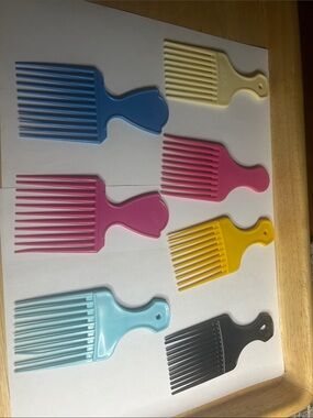 Hair Picks- Stylex, Wilhold and unmarked. Fun Collection